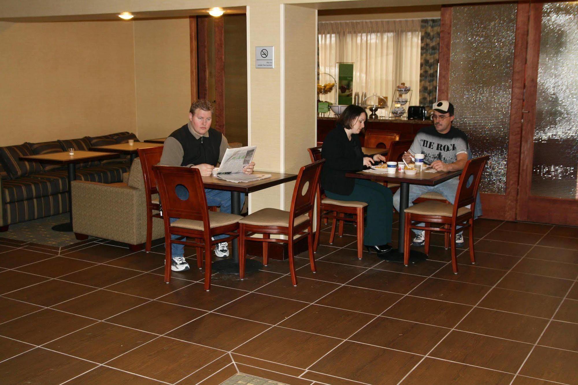Hampton Inn Seattle Airport SeaTac Restoran fotoğraf